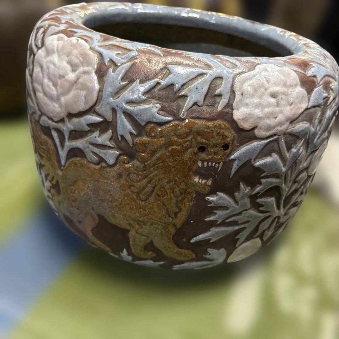 獅子と花の陶器鉢 30x30 栗山園オンライン通販部 / 【出物】 赤絵玉遊獅子鉢 3代三浦竹泉（竹軒）