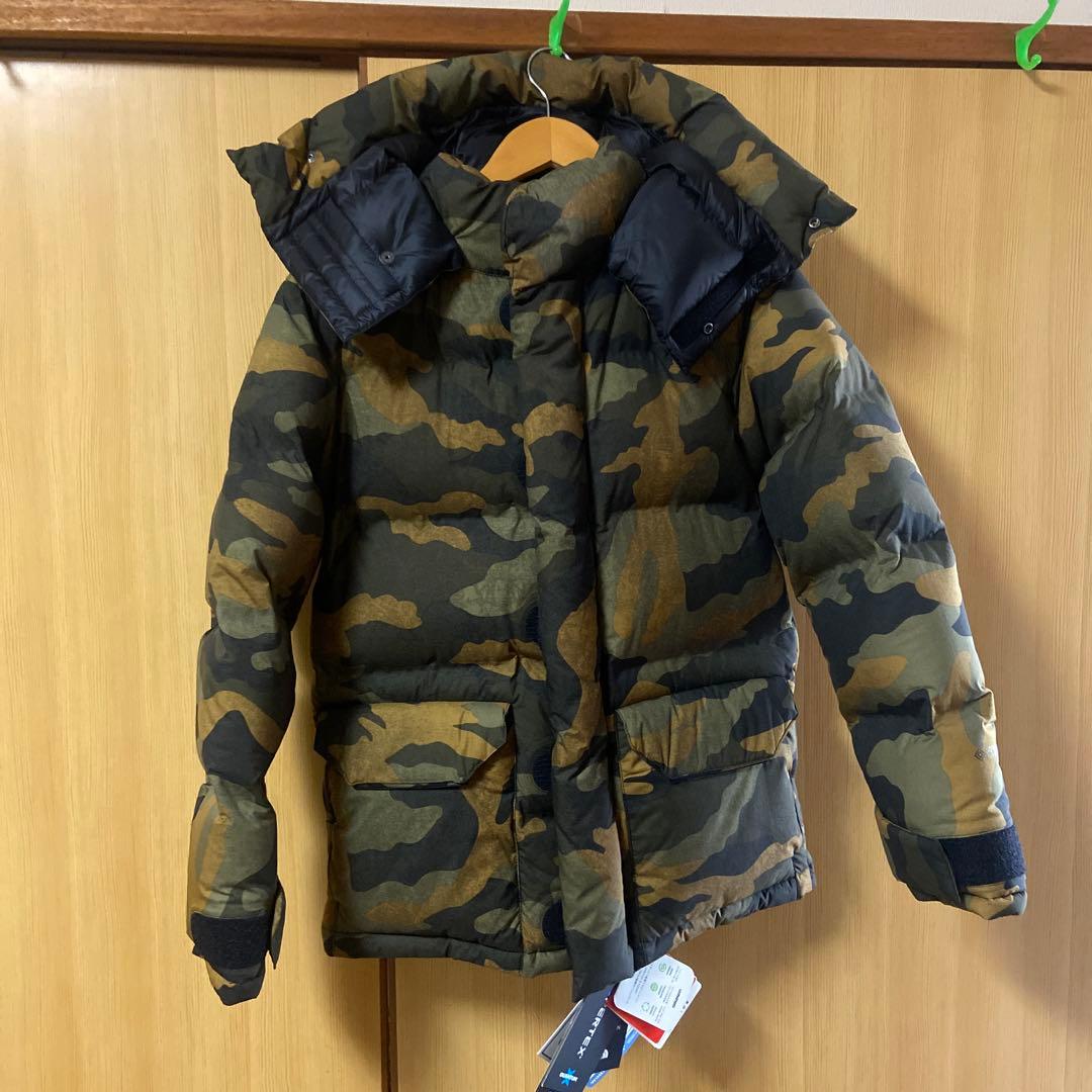 新品 ノースフェイス カモ 迷彩柄ダウンジャケット S ブルックスレンジ