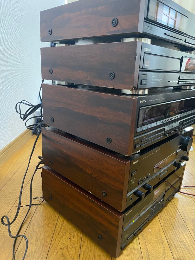 Sanyo PRESENCE 7 - メルカリ