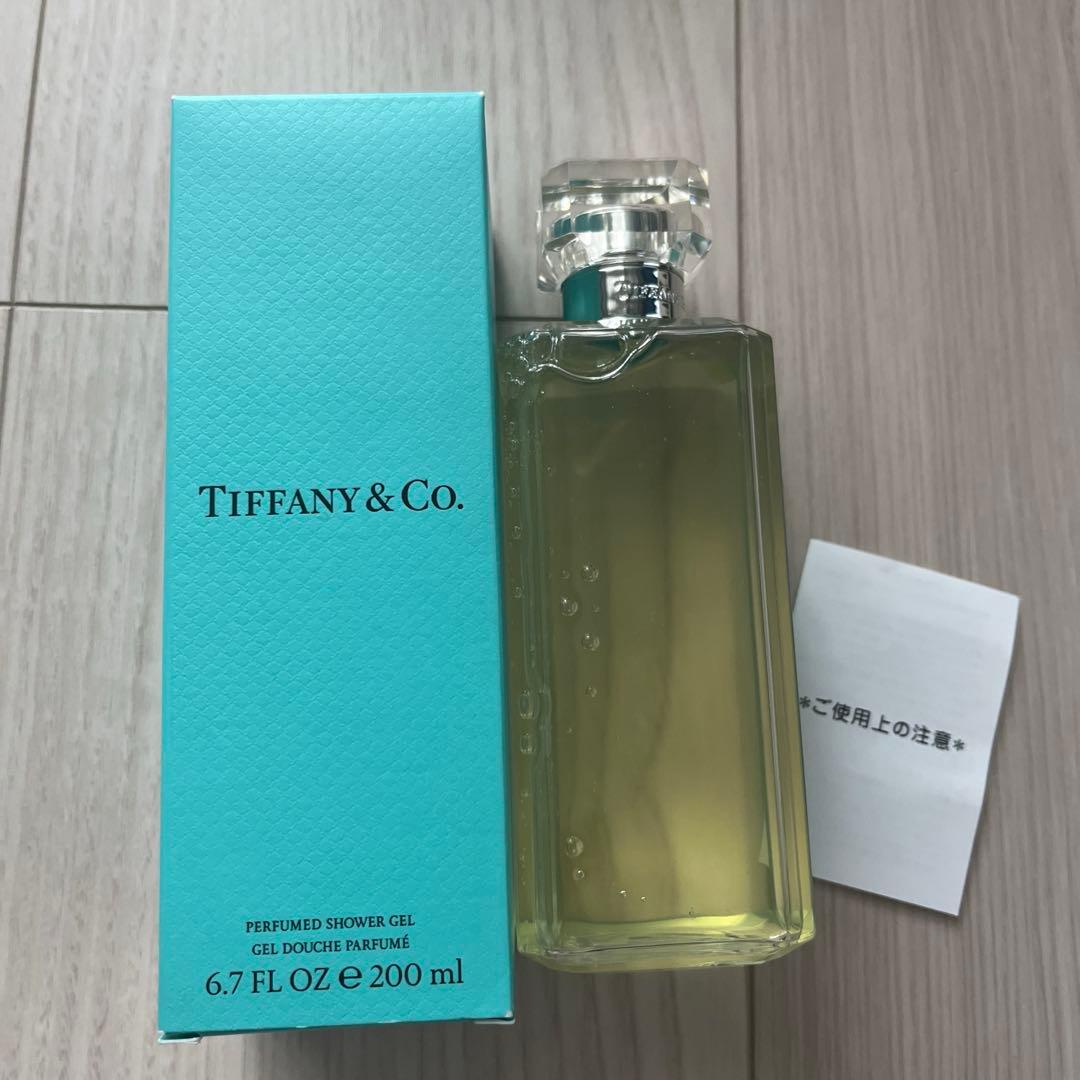 ティファニーシャワージェル　200ml Amazon.com : Tiffany & Co. Perfumed Shower Gel for Women, 6.7