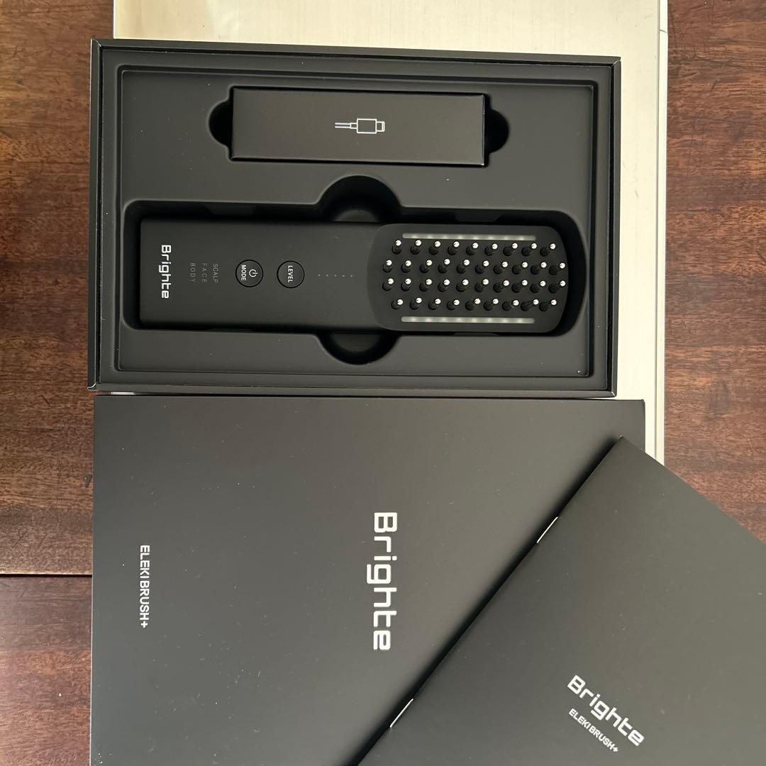 ヘアアイロン Bright ELEKII BRUSH+ Brighte(ブライト) | つまり、瞬間リフトアップ