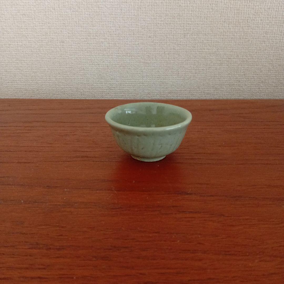 真清水蔵六　青磁　盃　（古唐津、李朝、高麗） 真清水蔵六 青磁 盃 （古唐津、李朝、高麗） - メルカリ