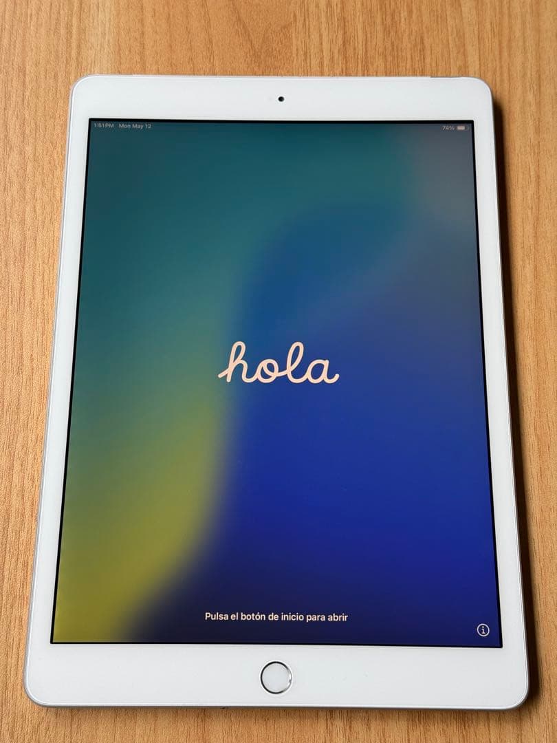 Apple iPad 第7世代（SIMフリー）32GB シルバー