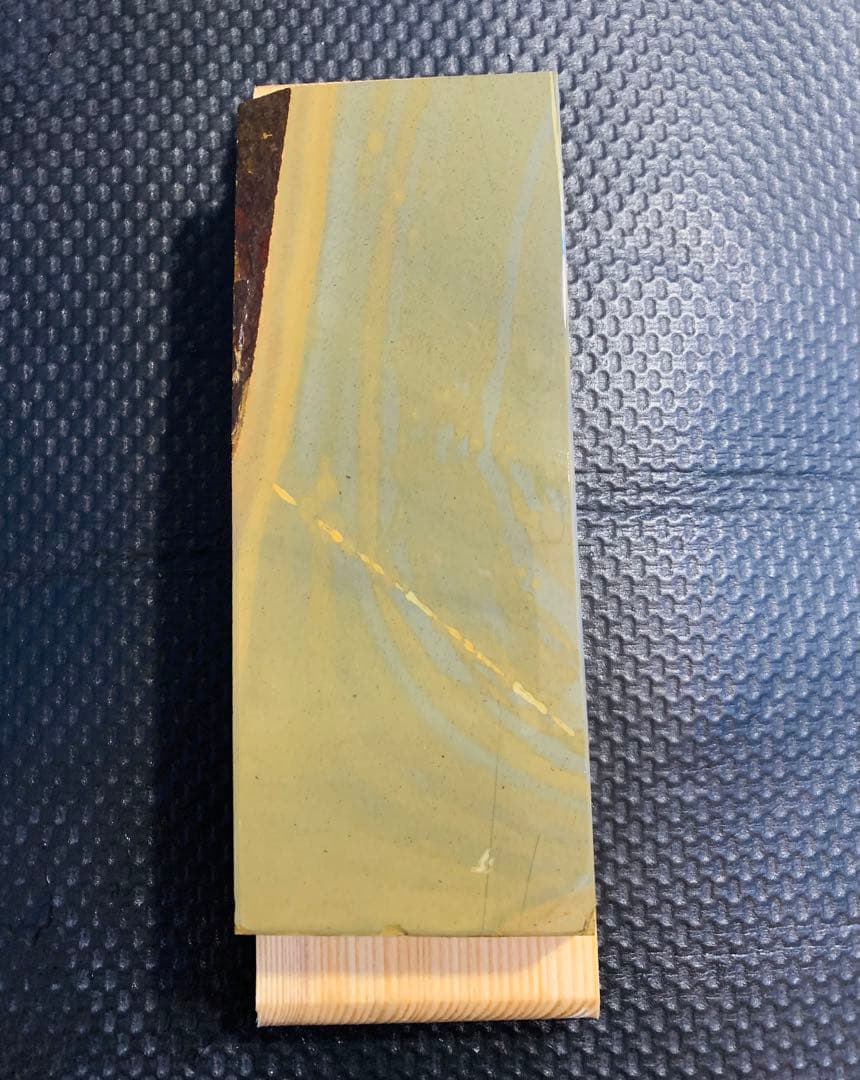 天然砥石 正本山 浅黄 環巻 仕上げ砥石 台付き - メルカリ