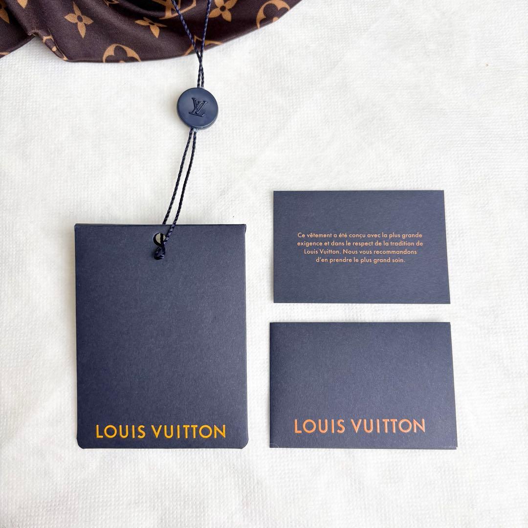 ルイヴィトン タグ付き新品未使用 モノグラム総柄ブラウス バック