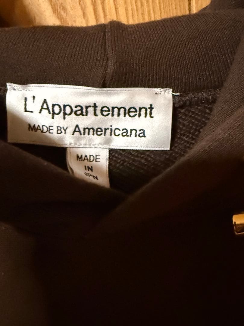 アパルトモン別注】AMERICANA フードスウェット ブラウン - メルカリ
