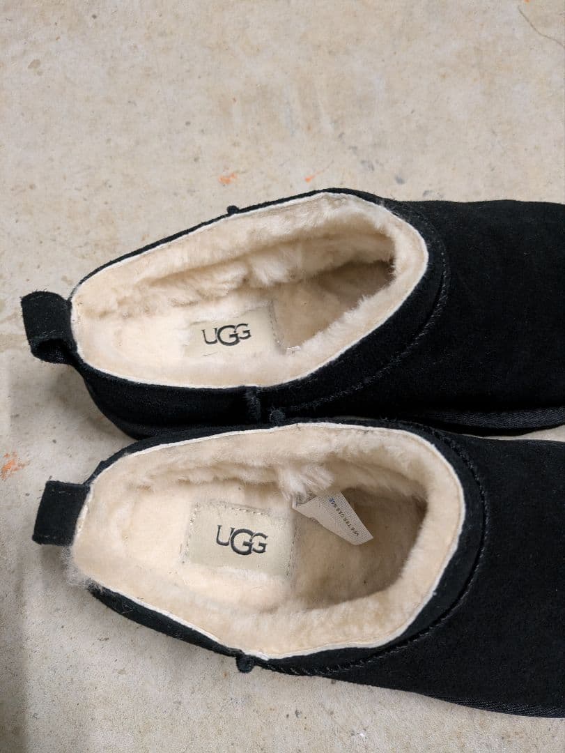 r*様 UGG ブラック クラッシックマイクロ 24.0cm