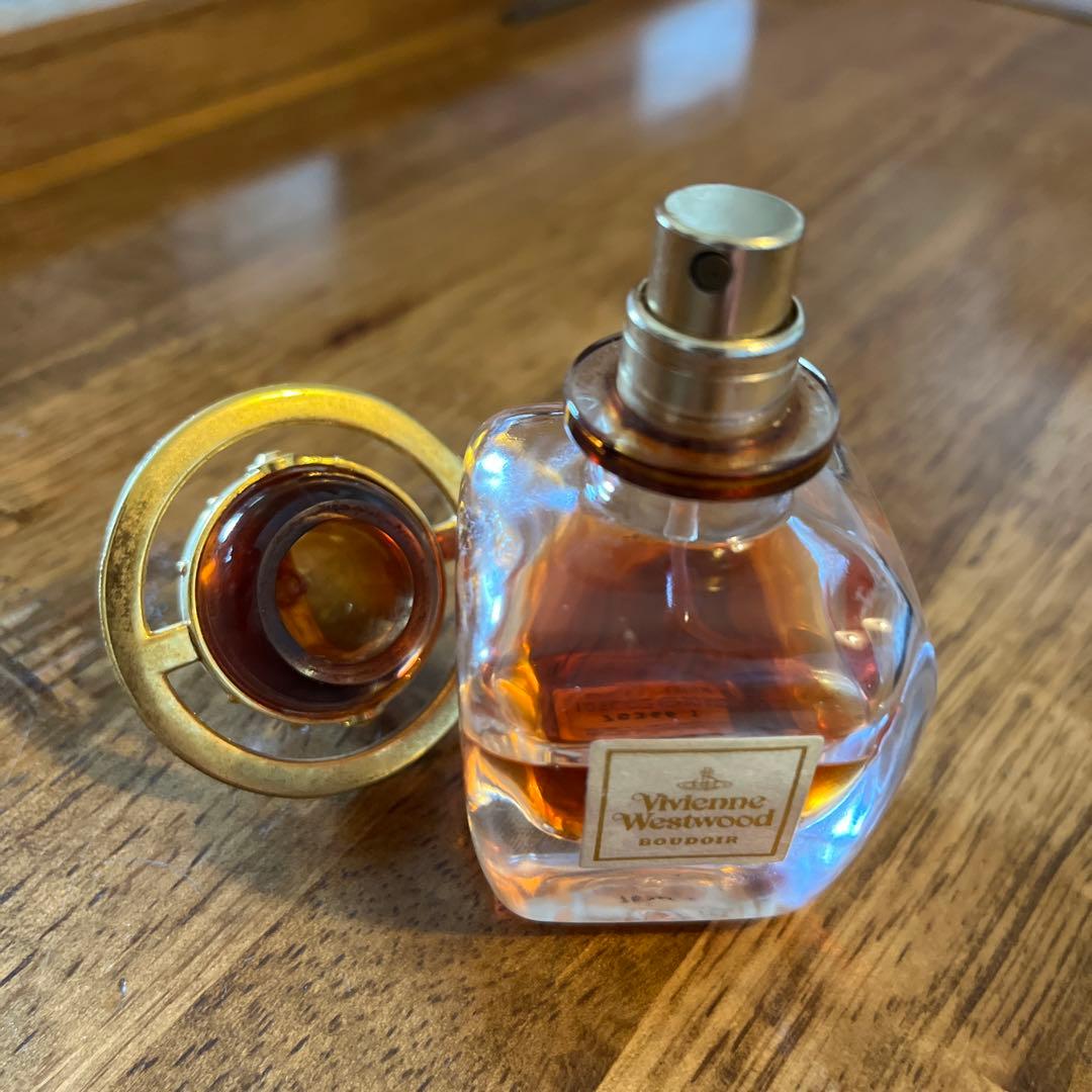 希少 ヴィヴィアンウエストウッド 香水 vivienne westwood - メルカリ