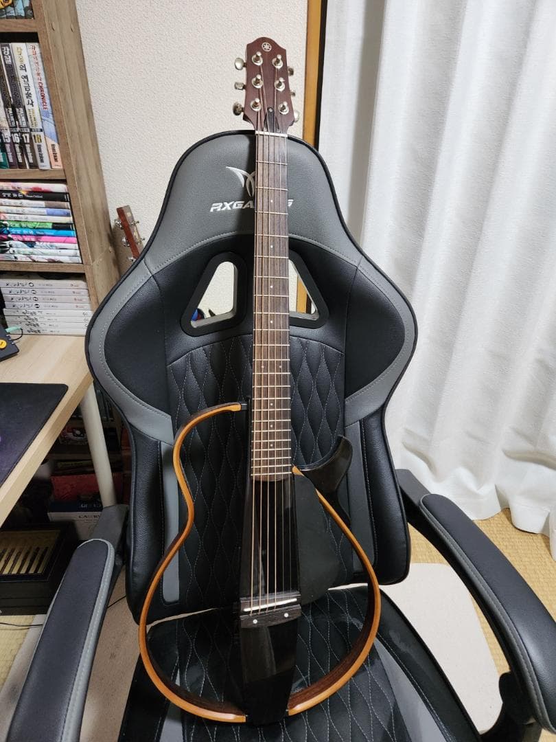 Yamaha SLG-200S サイレントギターアコースティックギター アコースティックギター】サイレントギター YAMAHA SLG200Sのご紹介