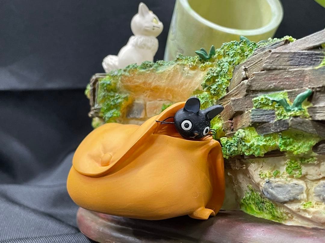 H2【ジャンク】魔女の宅急便 ウォーターガーデン 不思議な水辺 置物