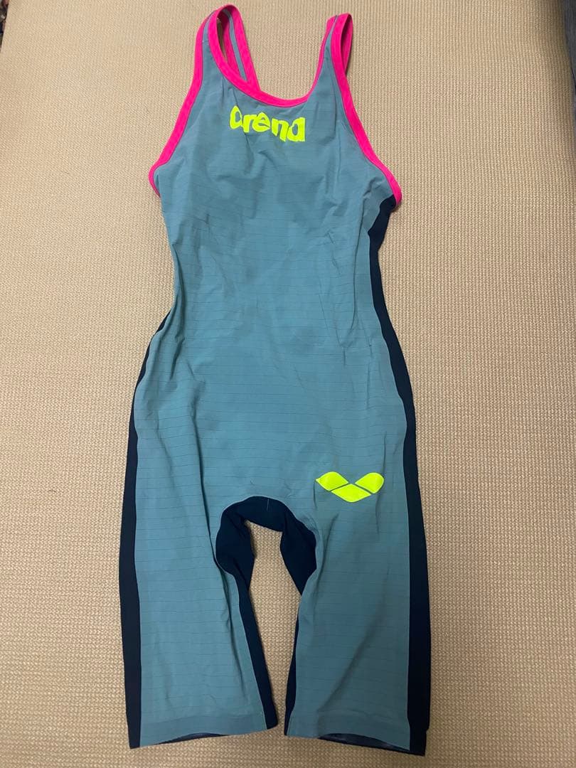 Arena FINA認証 水着 AIモデル グレー・ピンク アリーナ（arena） レディス 水泳 競泳水着 タフスーツ トレーニング