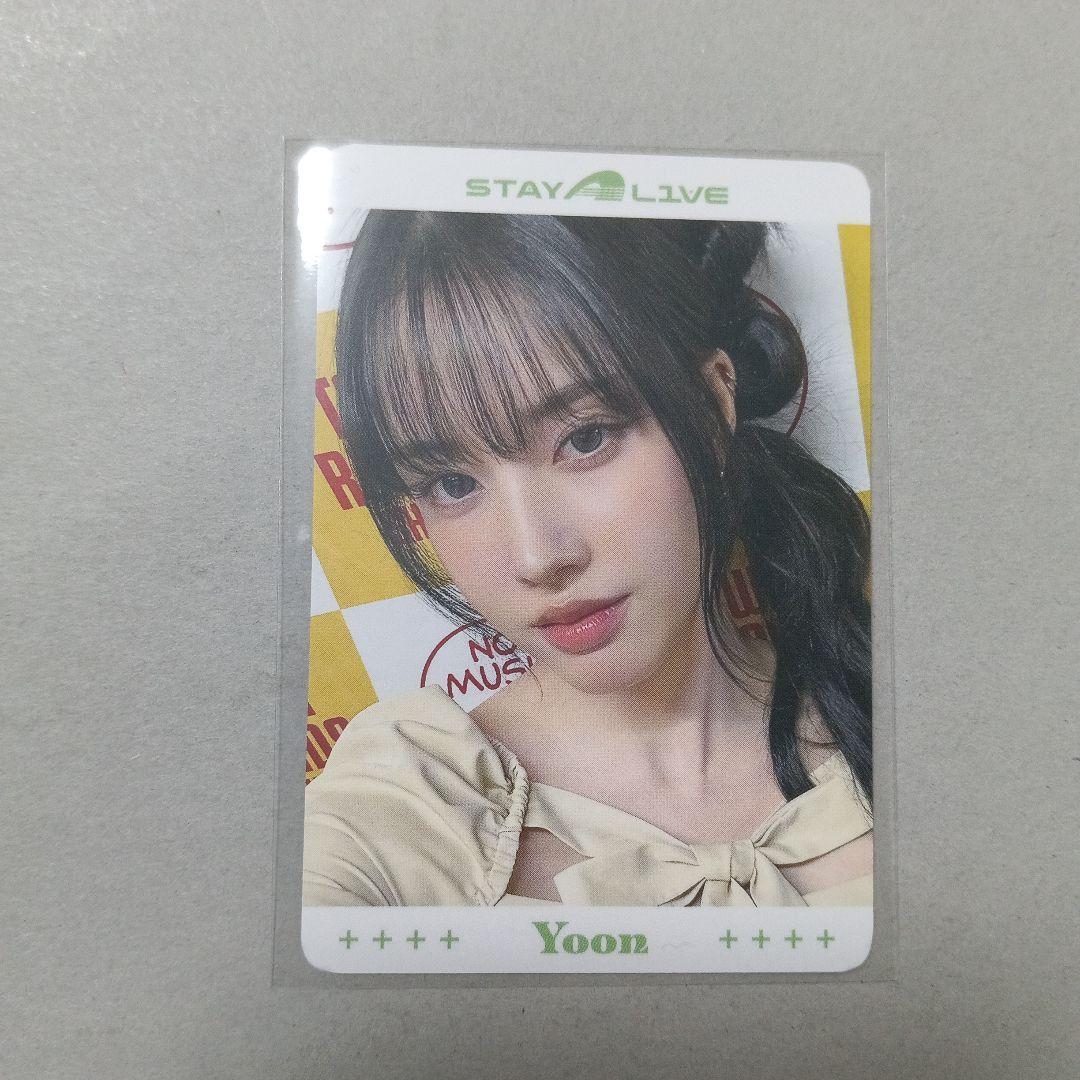STAYC ユン STAY ALIVE ラキドロ トレカ④ - メルカリ