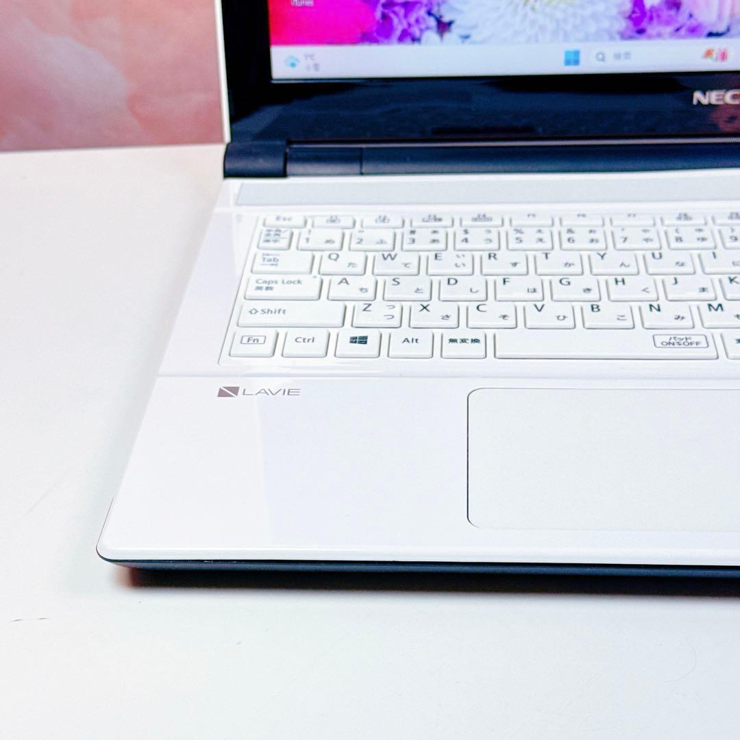 新品SSD✨Windows11 薄型ノートパソコン カメラ 高性能i3 オフィス