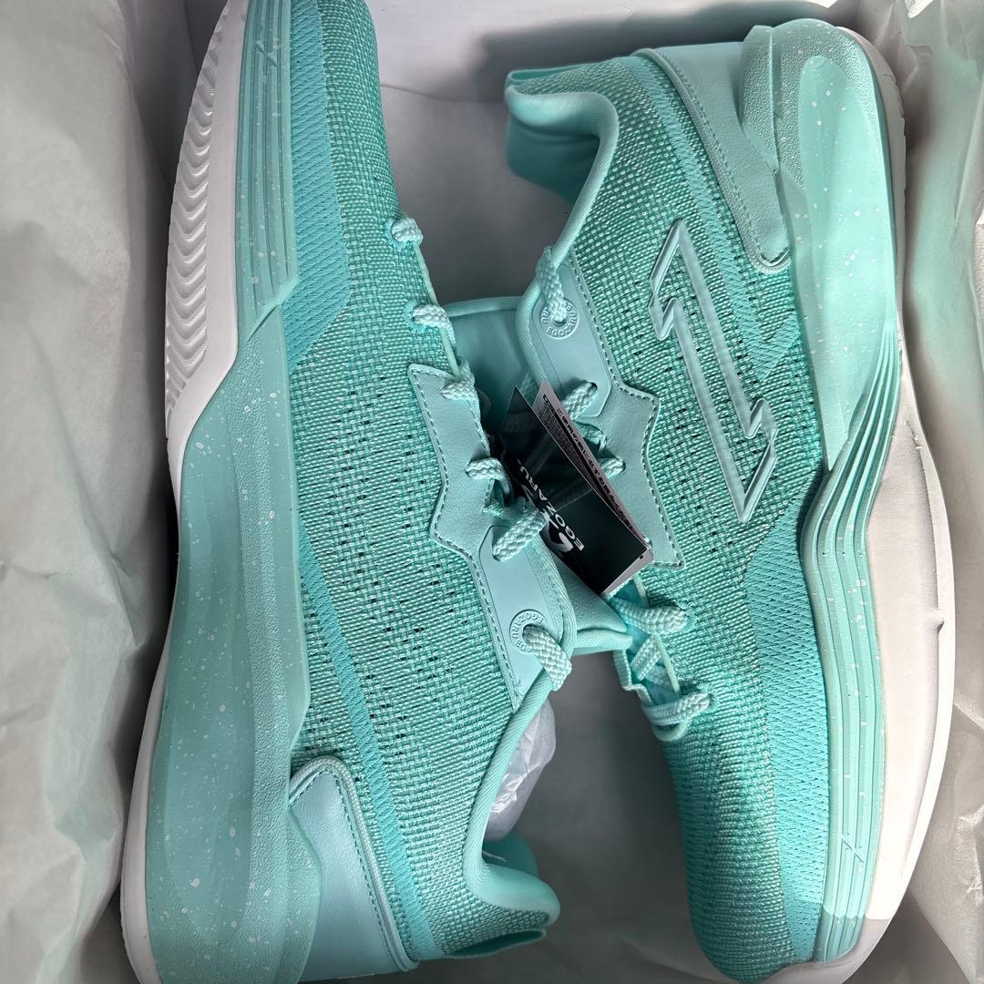 EGOZARU RIKU 1 バスケットシューズ 27.5 cm ユニホーム付き - メルカリ