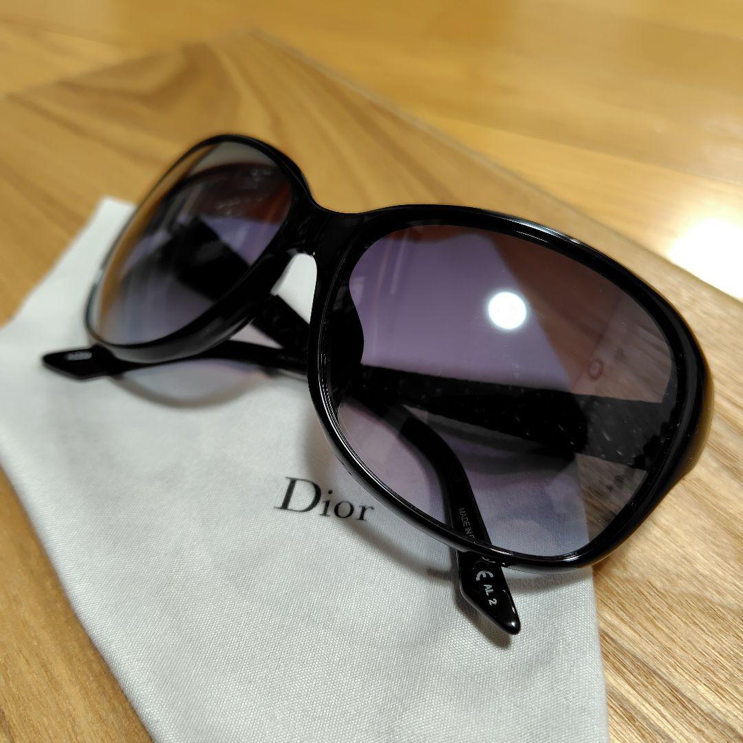 Dior ブラック サングラス ケース付き