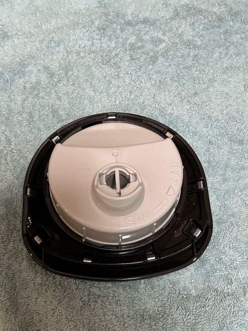 象印NP-ZD10 圧力IH炊飯ジャー 5.5合 1.0L