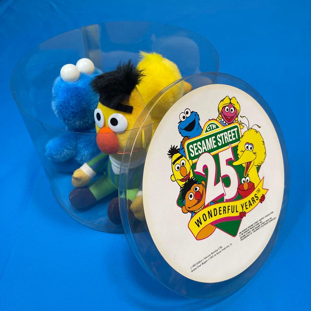 セサミストリート 25周年記念 ぬいぐるみセット - メルカリ
