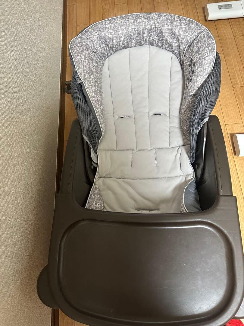 ユラリズム　オートスイング　Aprica ハイローチェア　替えの新品クッション付 Amazon | Aprica(アップリカ) ハイローチェア ユラリズム オート