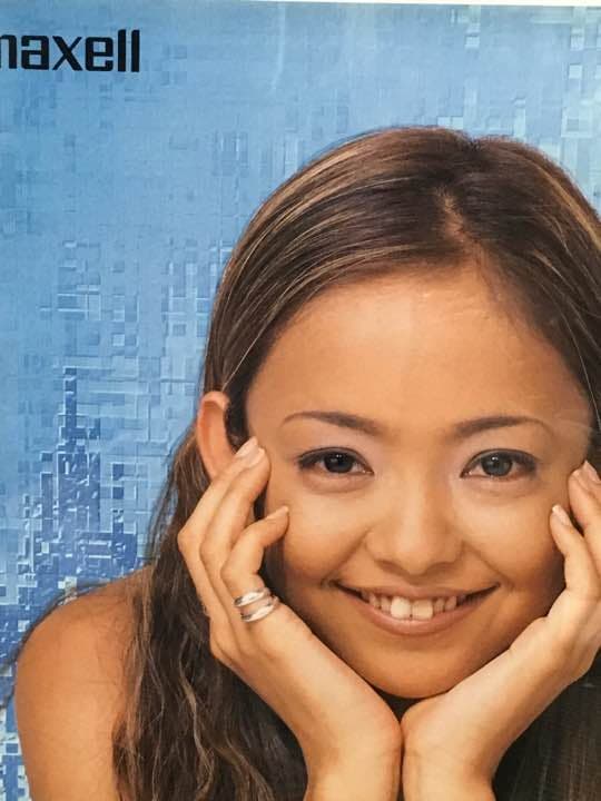 安室奈美恵 maxell 非売品宣伝用 ポスター - メルカリ
