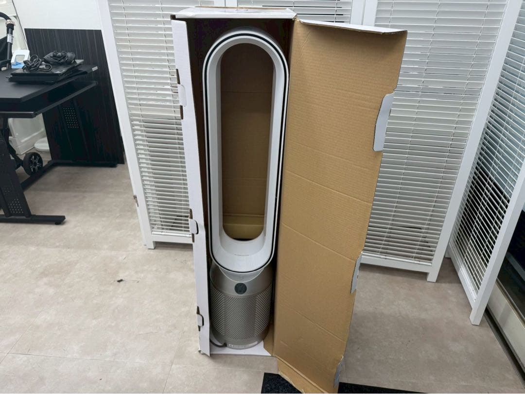 Dyson Pure Cool TP07 空気清浄ファン　中古品 nk01 TP07-variant-gallery-02.jpg?