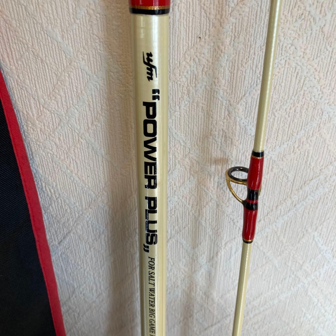 ufmPOWER PLUS ULUAルアーロッド9'6”