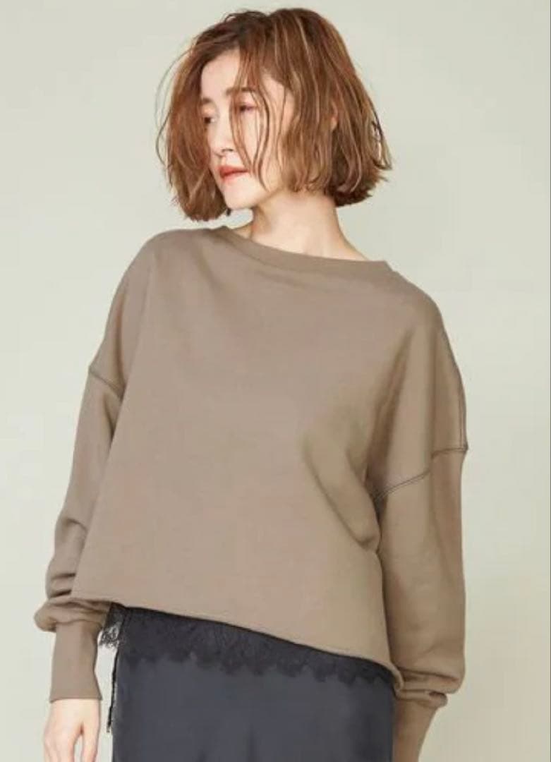 新品未使用 conte クロップド プルオーバースウェット - メルカリ