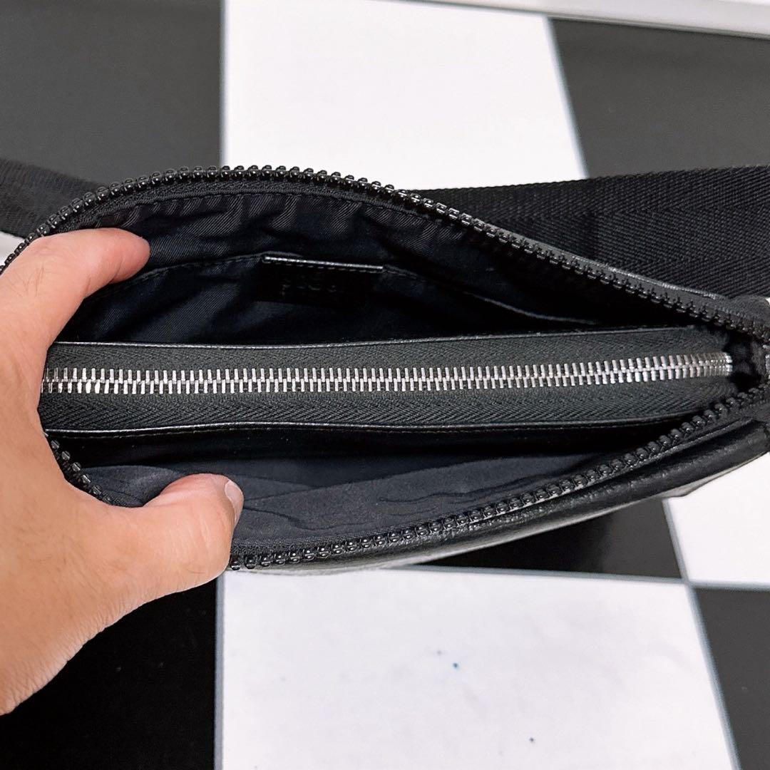 《美品》GUCCI(グッチ)ウエストポーチ　ボディーバッグ