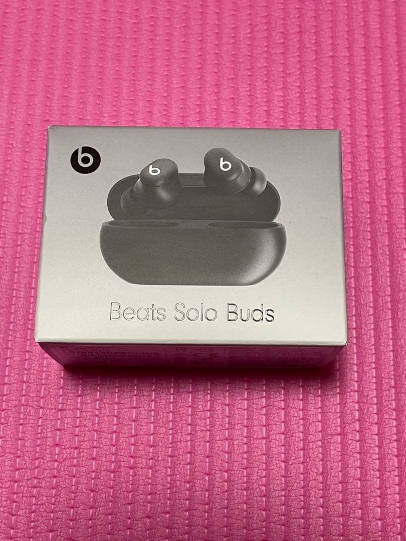 Beats Solo Buds ワイヤレスイヤホン ブラック - メルカリ