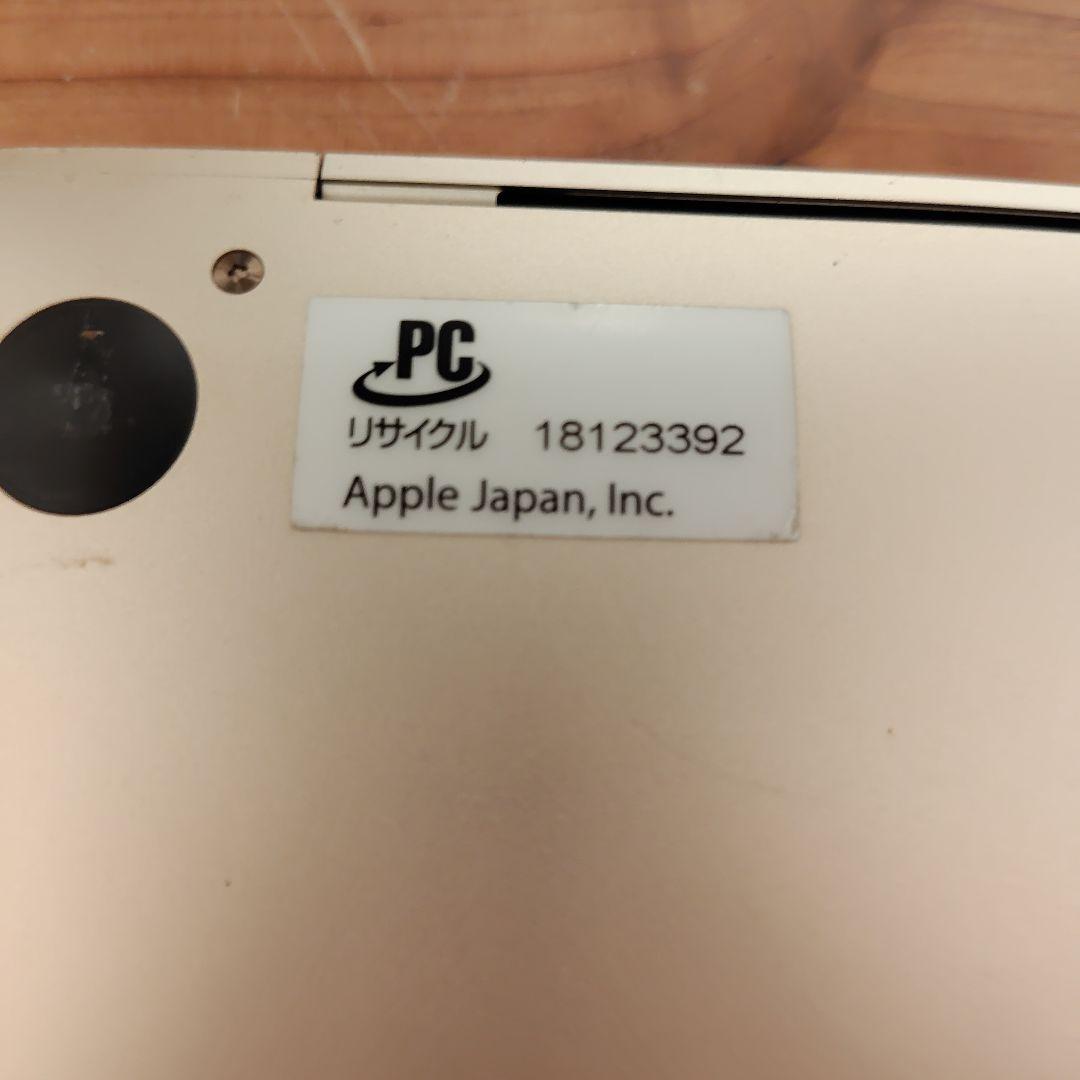 MacBook 12インチ 2015 US配列 メモリ8GB HDD256GB - メルカリ