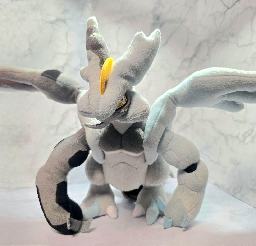 希少 ポケモンセンター限定 2012年 キュレム ブラックキュレム