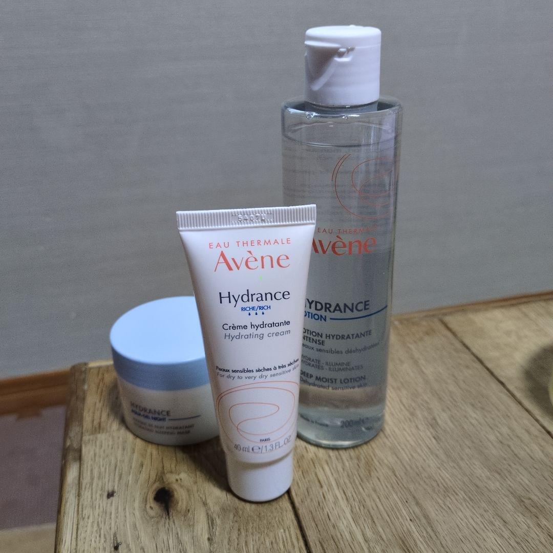 使用数回　アベンヌ　化粧水　クリーム　スリーピングマスク　ハンドクリーム　美容液 薬用ハンドクリーム 51g｜ハンドクリーム ・ ハンドケア｜アベンヌ