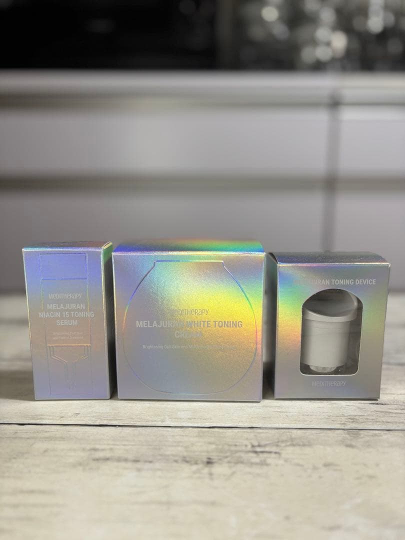 メラジュラン ホワイトトーニングクリーム&EMS美顔器とその他セット【値下げ品】 メラジュランホワイトトーニングクリーム&EMS美顔器 / MEDITHERAPYの