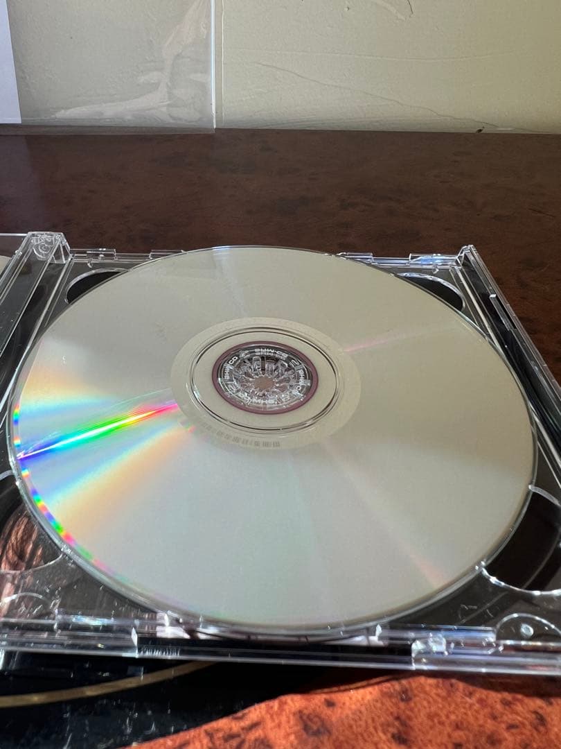 アリス＝紗良・オット『ピクチャーズ』DVD付限定盤 サイン入