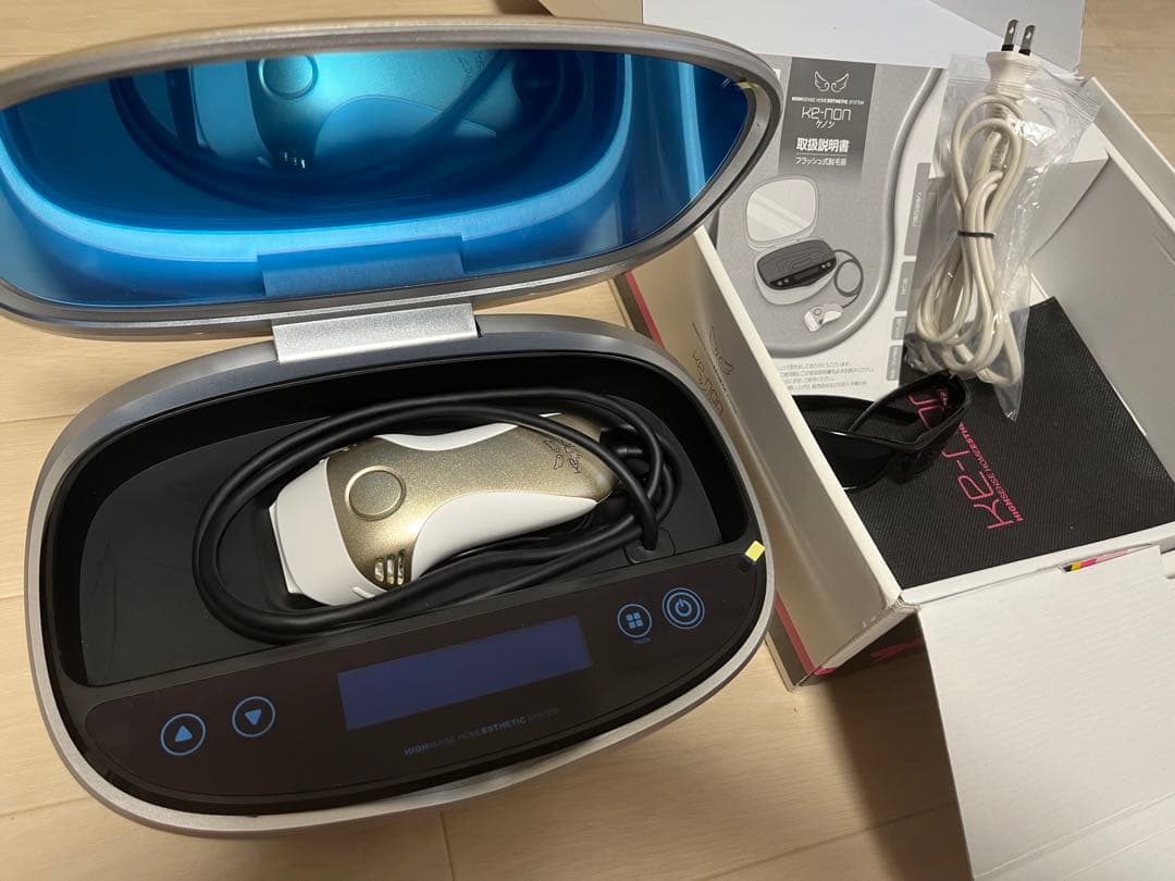 ケノン 脱毛器 ver.8.4 最新シリーズ⭐️ほぼ未使用》 ケノン ver 8.4 スーパープレミアム