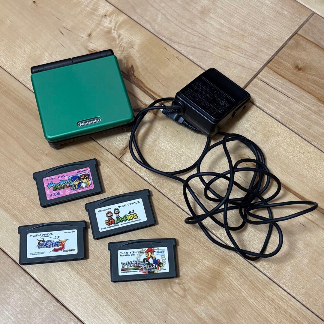 ゲームボーイアドバンスSP グリーン + ソフト4本 - メルカリ