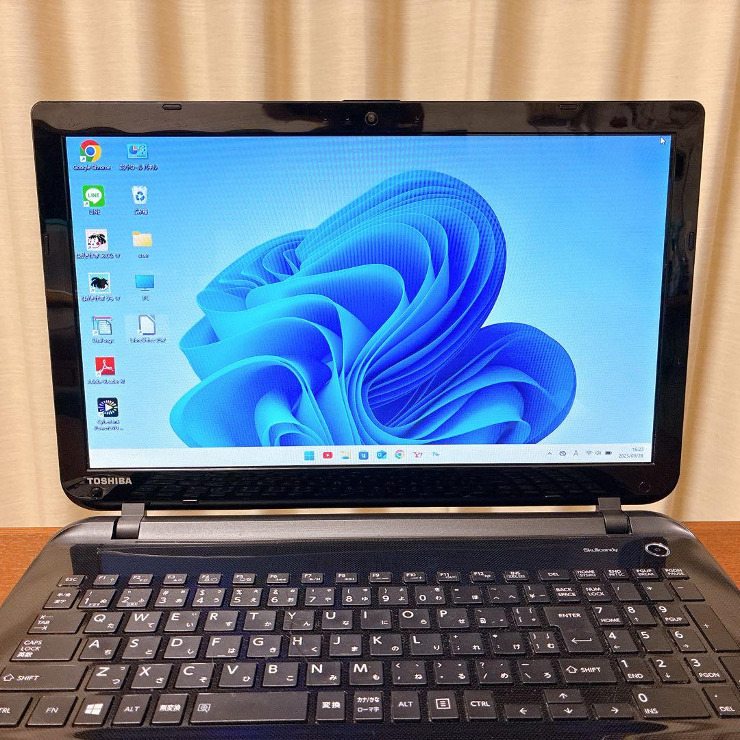 SSD256GB/8GB/Win11/DVD/カメラ/i7/東芝ノートPC Amazon.co.jp: 【整備済み品】 Webカメラ内蔵【Win11搭載】東芝