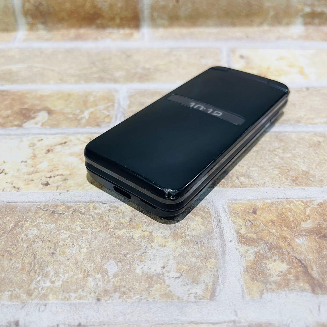 au SIM GRATINA KYF39 4GB ブラック 電池良好 - メルカリ