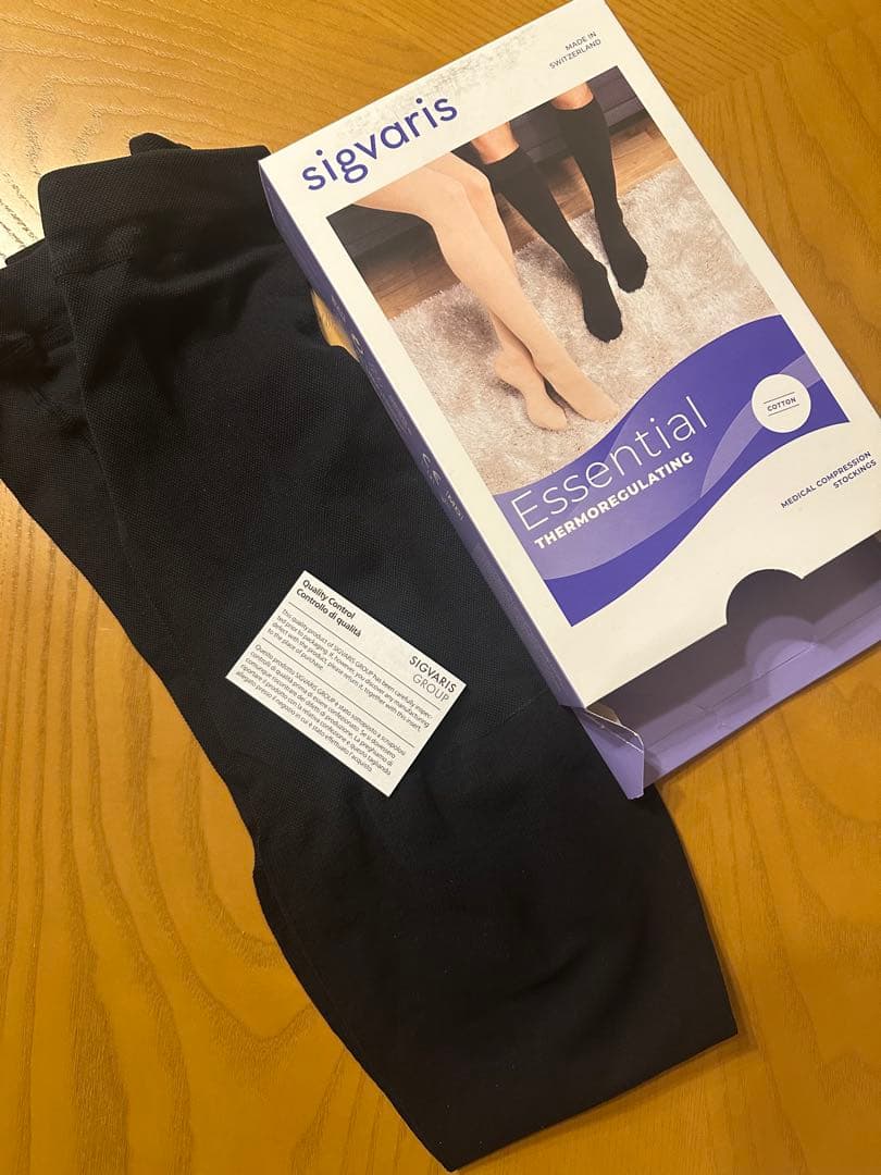 sigvaris Essential 着圧ソックス ブラック　ノーマル丈 Essential Cotton Compression Socks and Stockings | Shop Sigvaris