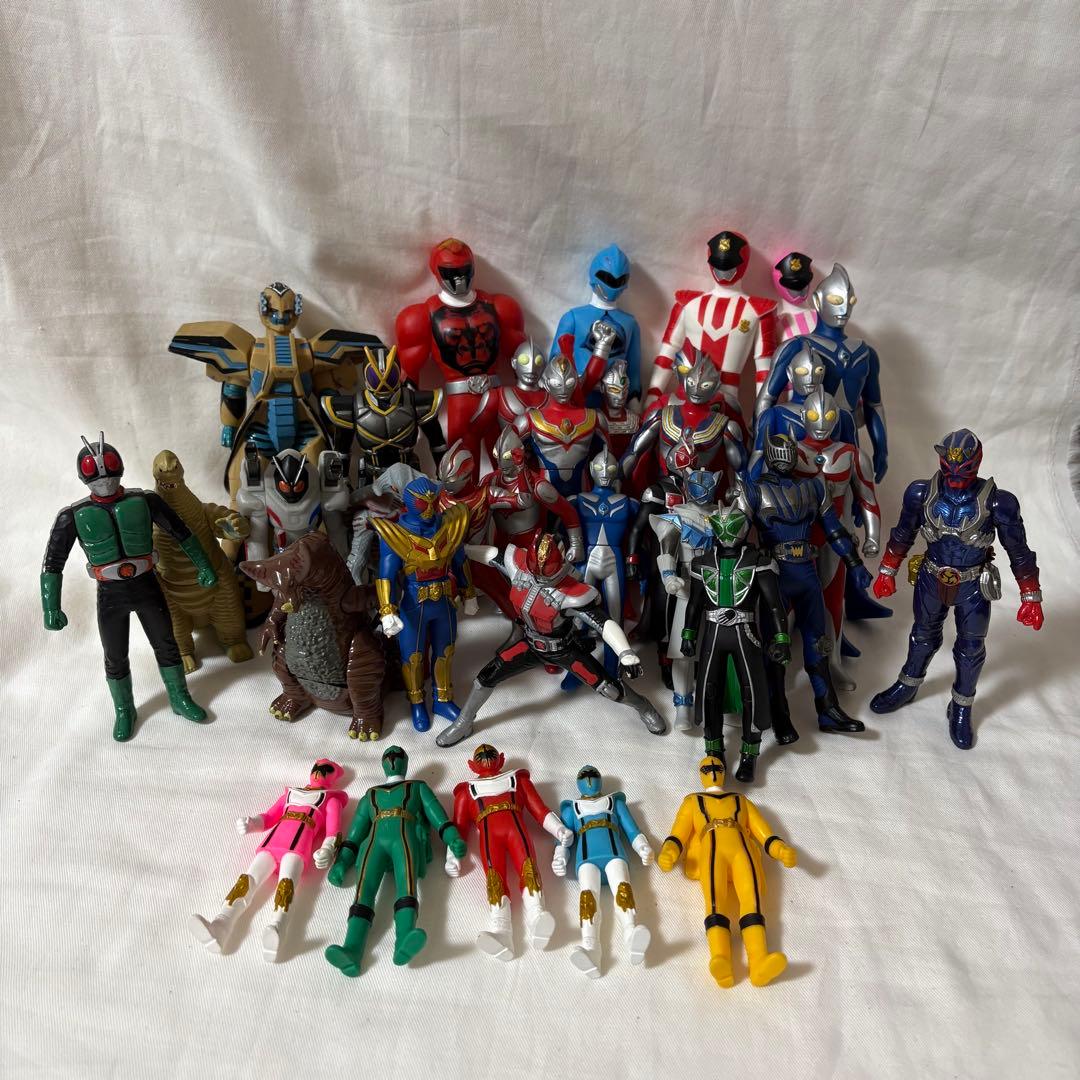 P*w様 ウルトラマン 戦隊 ヒーロー ソフビ フィギュア 34体 セット