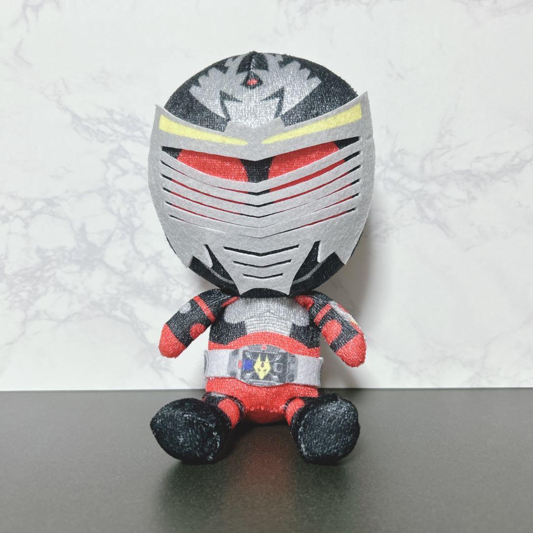 仮面ライダー龍騎 ぬいぐるみ - メルカリ