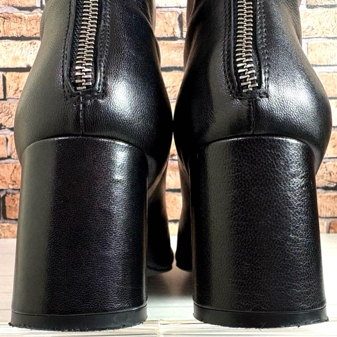 美品□FABIO RUSCONI□ショートブーツ✨バックジップ キャップトゥ