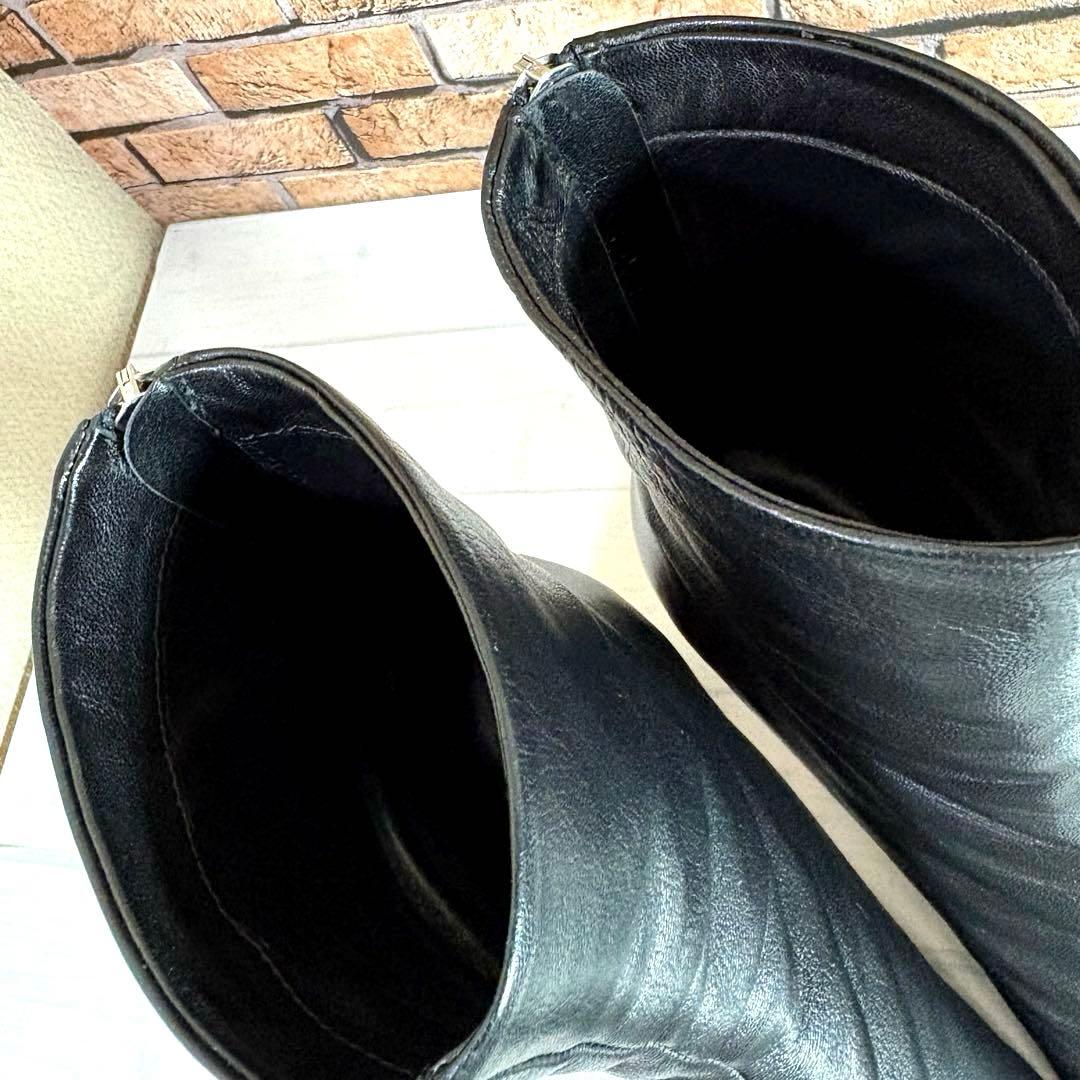 美品□FABIO RUSCONI□ショートブーツ✨バックジップ キャップトゥ