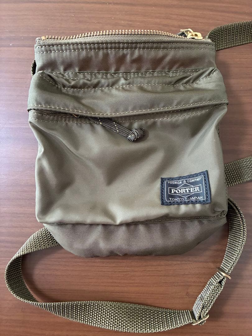 PORTER フォース ショルダーバッグ　➕おまけ PORTER ポーター フォース ショルダーバッグ(S) 855-05457 吉田カバン