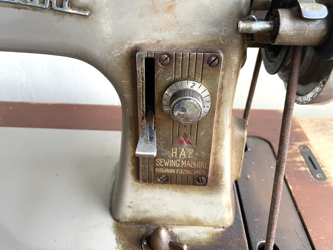 三菱 足踏みミシン HA2 アンティーク 昭和レトロ テーブル付 たのメル