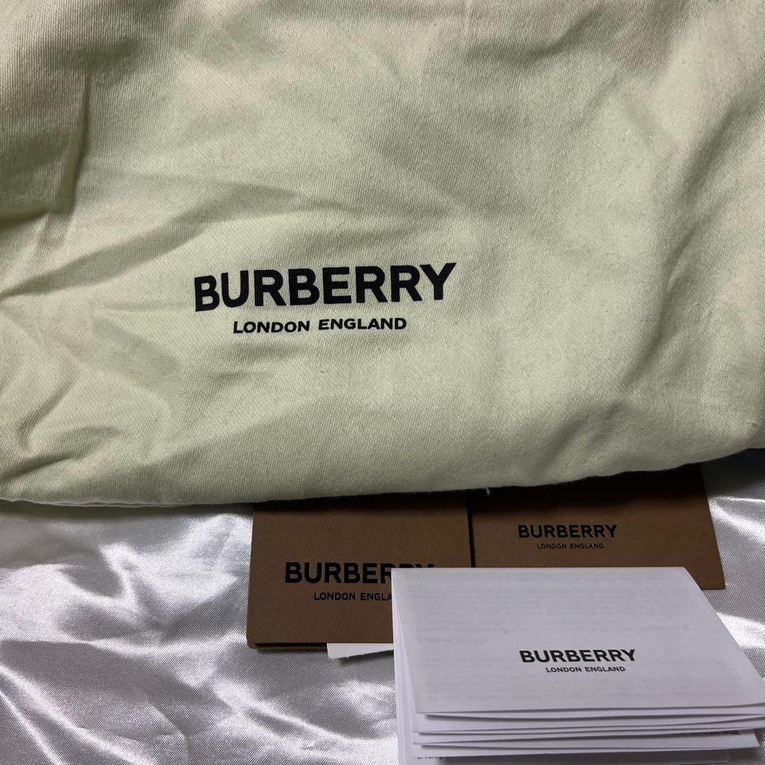 未使用 バーバリーロンドン ユニセックス水色 クロスボディバッグ