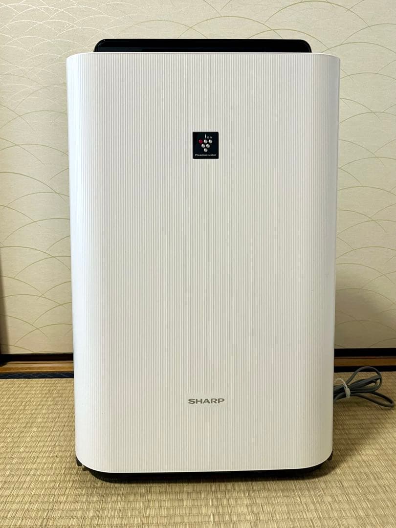 【美品】SHARP シャープ 加湿空気清浄 KC-H50-W 2020年製 価格.com - シャープ KC-H50 価格比較
