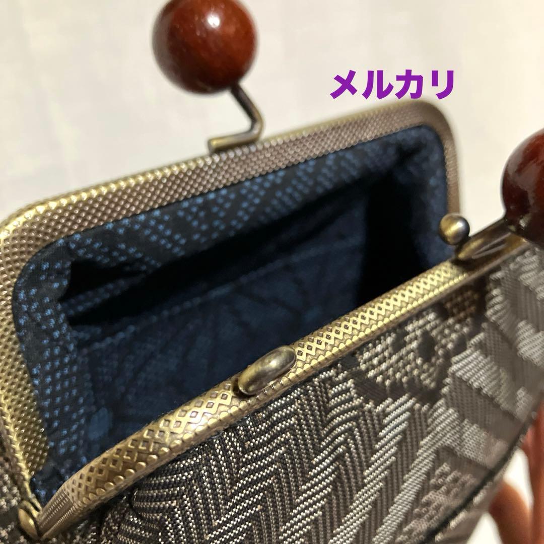 泥大島紬龍郷 秋名バラ8玉 がま口スマホショルダーバッグ