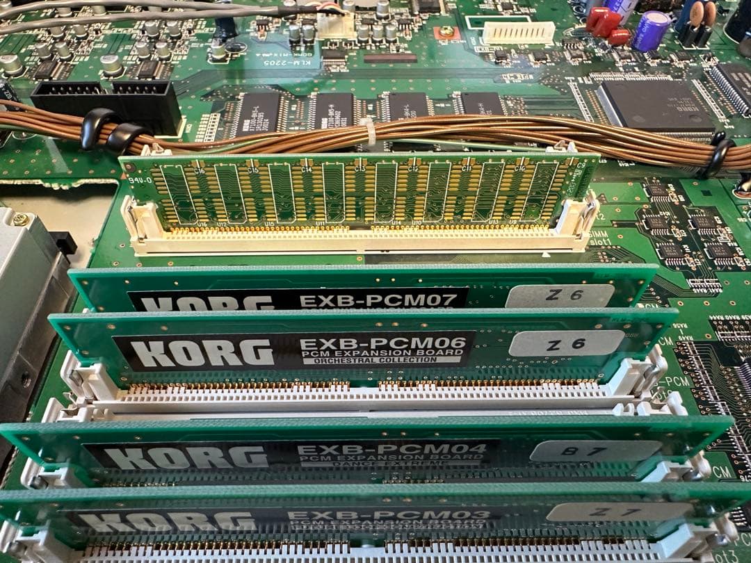 名機】ビンテージ シンセ KORG TRITON-RACK コルグ トライトン - メルカリ
