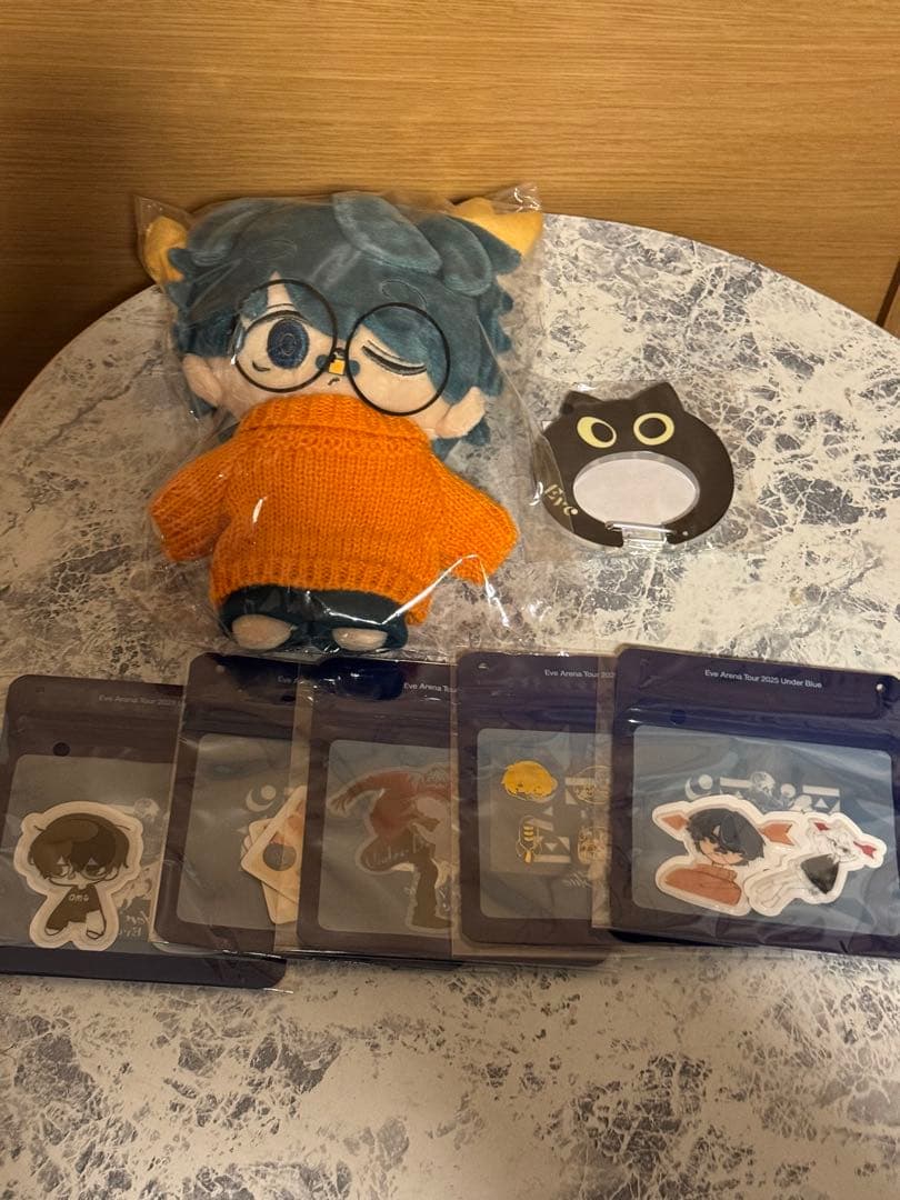 Eve 「Under Blue」アプリくじ アイコンぬい - メルカリ