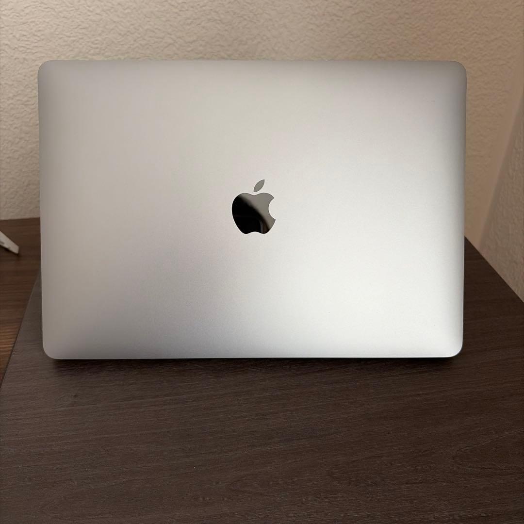 M1 MacBook Air 256GBストレージ　8GBメモリ　本体のみ MacBook Air 13inch M1 8GB 256GB 2020 【公式通販】